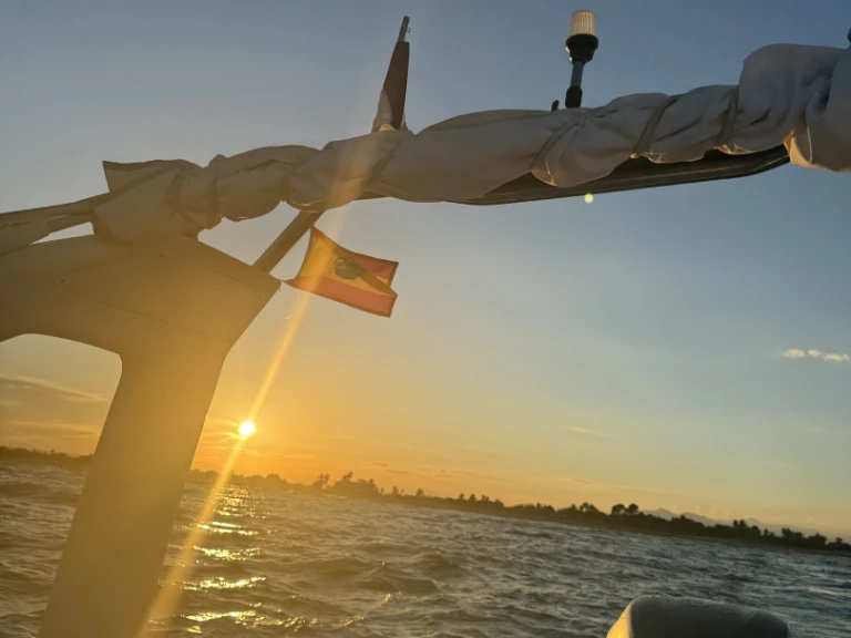 Location bateau Sacs Sacs S 750 à Empuriabrava sur Samboat