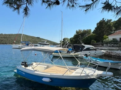 Yacht hire Okrug Gornji cheap 505