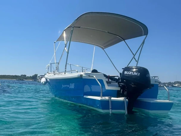 Location bateau Fortis 505 à Okrug Gornji sur Samboat