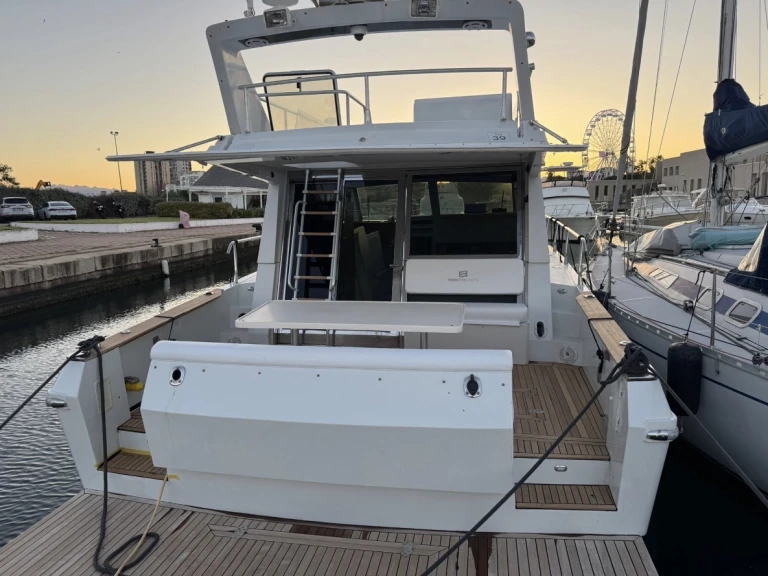 Louez un Ferretti Ferretti 39 à Golfo Aranci Port