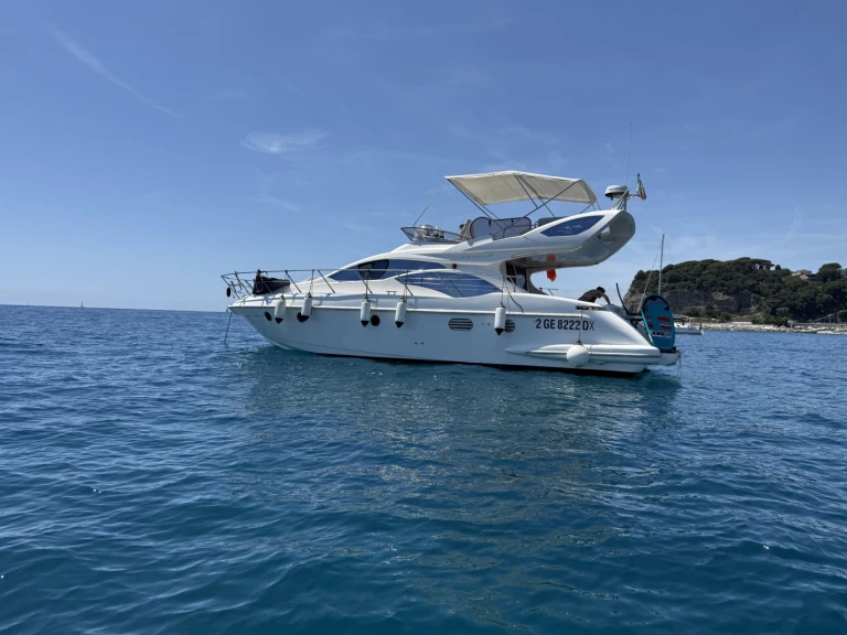 Location Bateau à moteur à Varazze - Azimut Azimut 43 Fly
