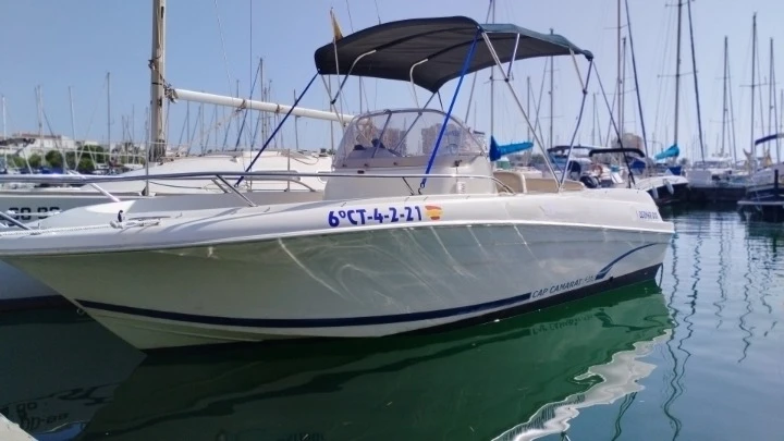 Bateau à moteur à louer à La Manga au meilleur prix