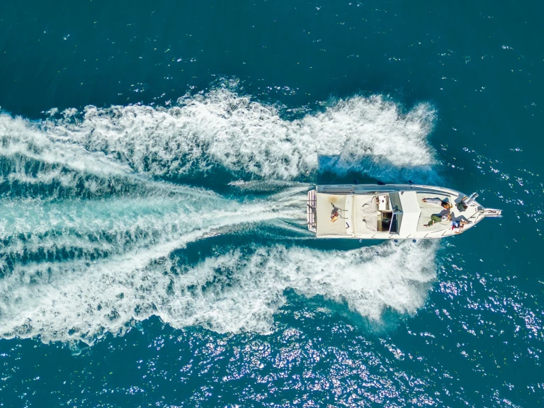 Louer Bateau à moteur avec ou sans skipper Guy Couach à Vilanova i la Geltrú