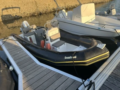 Yacht charter Bénodet - Bombard Explorer 550 SP on SamBoat