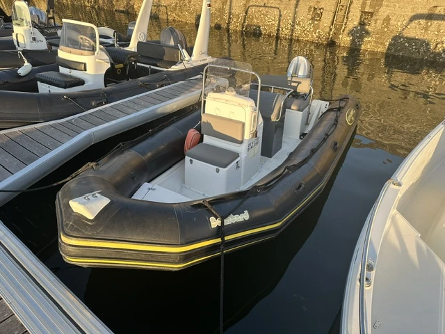 Louez un Bombard Explorer 550 SP à Bénodet