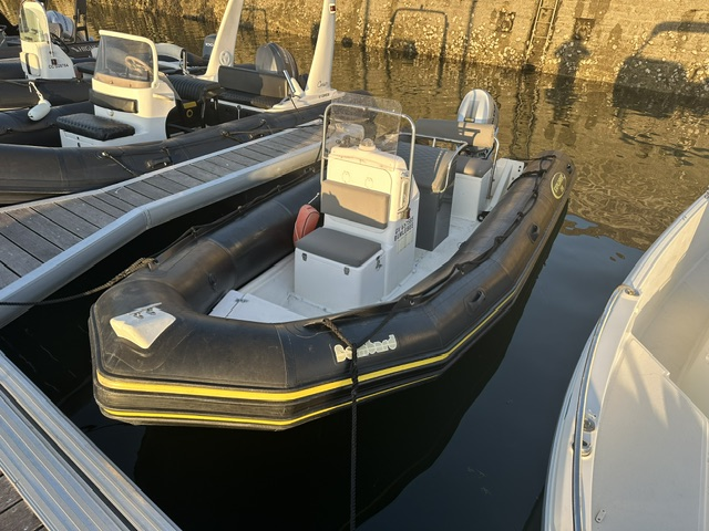 Louez un Bombard Explorer 550 SP à Bénodet