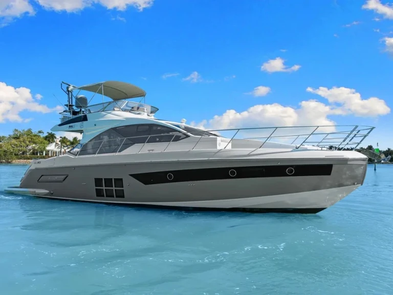 Yacht à louer à City of Riviera Beach au meilleur prix