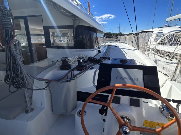 Louer Catamaran avec ou sans skipper Excess à Canet-en-Roussillon