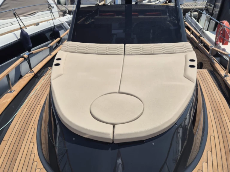 nautica esposito positano 38 a louer à Le Lavandou