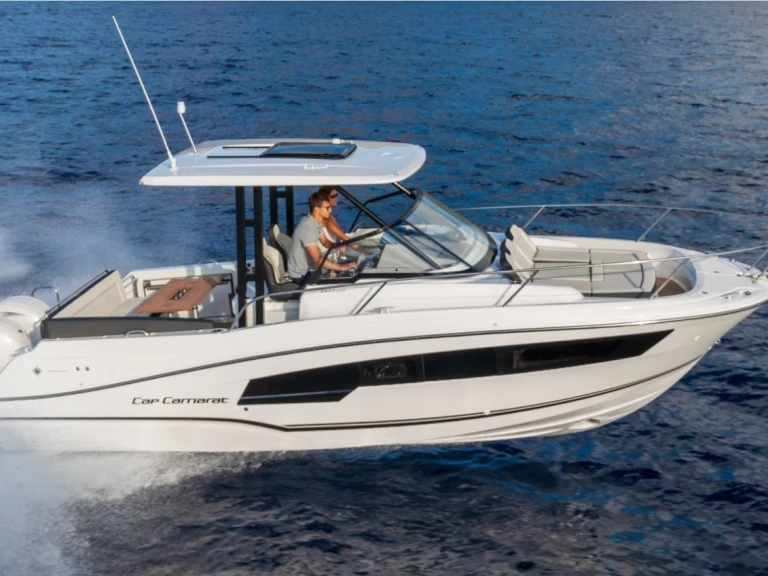 Location bateau Jeanneau Cap Camarat 9 CC à Marine de Sant'Ambrogio sur Samboat