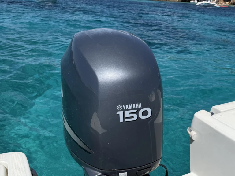Jeanneau CAP CAMARAT 6,5 CC Style a louer à Cannes