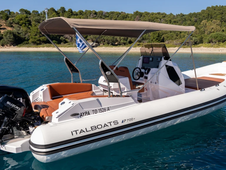 Location bateau Skiathos pas cher Predator 700