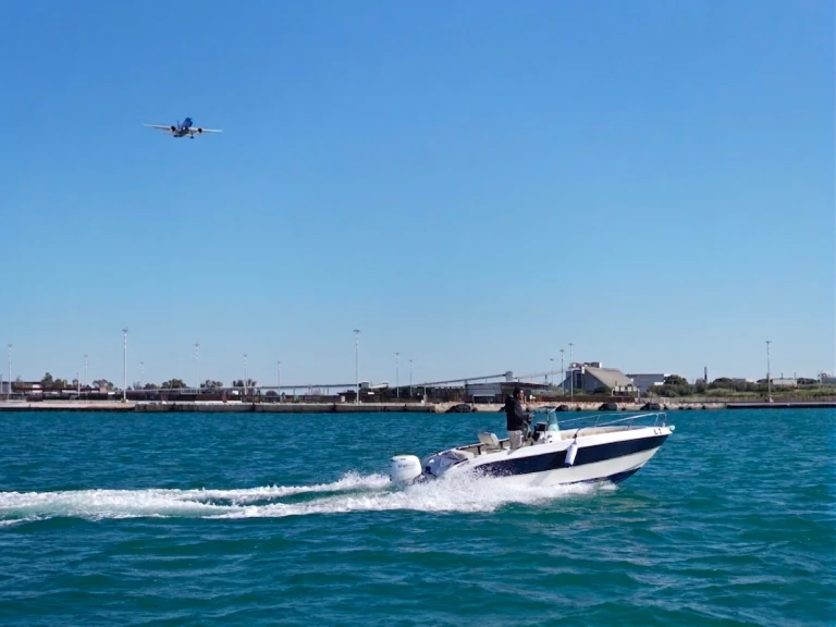 Location Bateau à moteur Marea avec permis