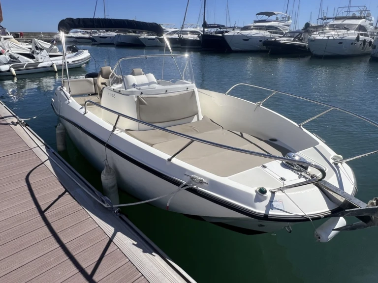 Location Bateau à moteur à Marseille - Quicksilver Activ 675 Open