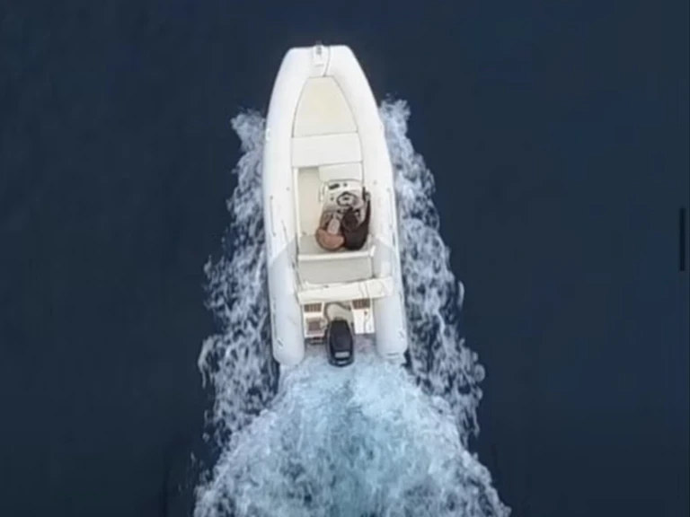 Medline Z Nautic a louer à France