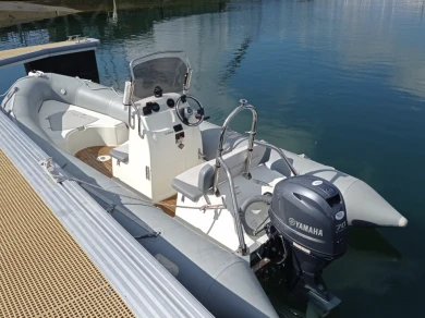 Noleggiare una Bombard Sunrider 550 a La Forêt-Fouesnant