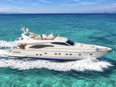 Noleggio barche Puerto Banús economico Ferretti 680