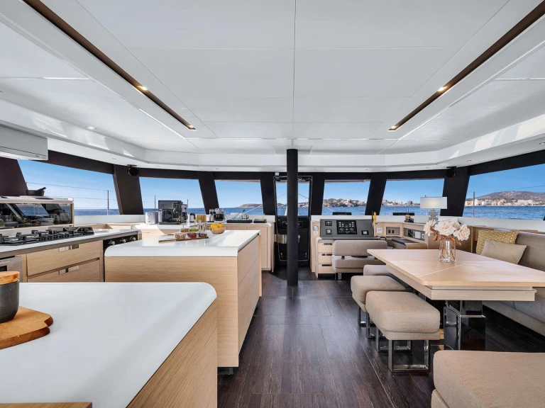 Location Yacht à Caraïbes - Fountaine Pajot NEOW