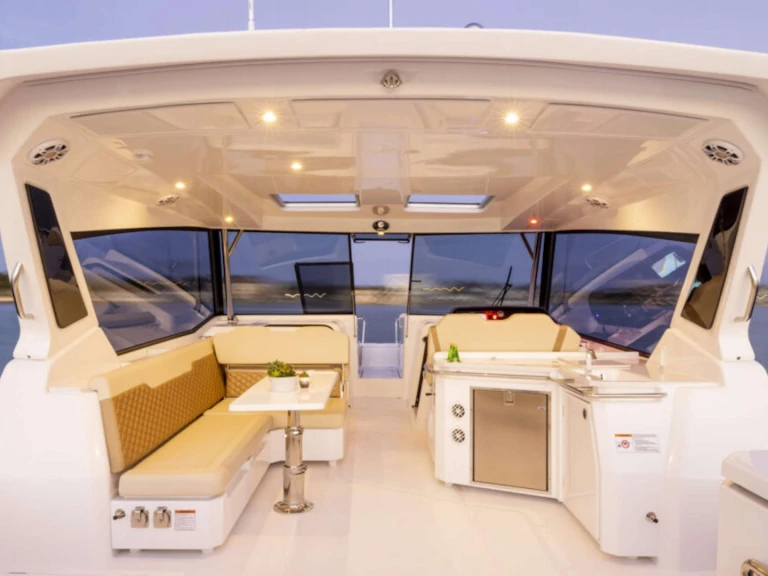 Location bateau Aquila Joy à Sardaigne sur Samboat