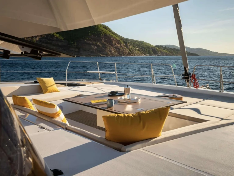 Location Yacht à Le Pirée - Bali MILLENNIUM FALCON II