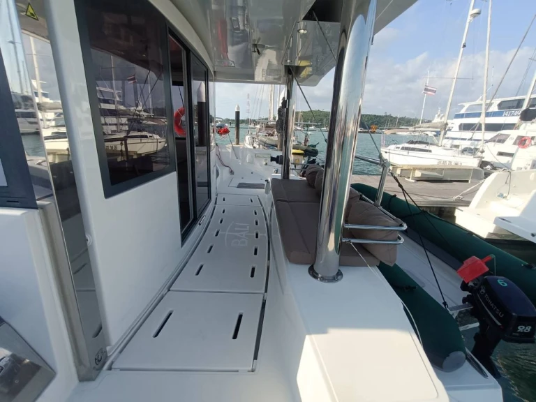 Location bateau Mai Khao pas cher Bali 4.8