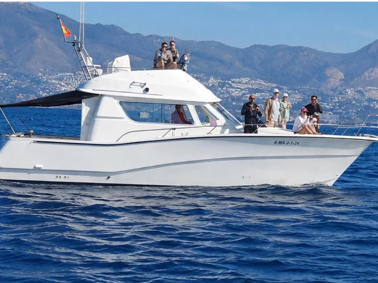 Bateau à moteur à louer à Fuengirola au meilleur prix