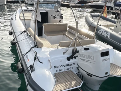 Hire RIB Tarpon with a boat licence