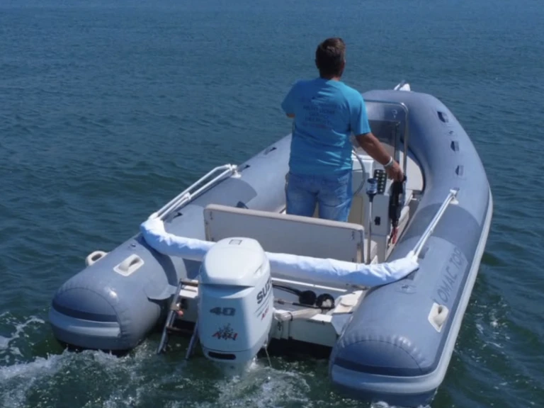 Location bateau La Spezia pas cher Lomac 500