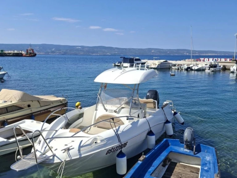 Location Bateau à moteur à Poljica - Quicksilver Quicksilver 720 Commander