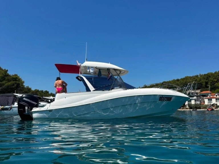 Location à Poljica - Quicksilver Quicksilver 720 Commander sur SamBoat