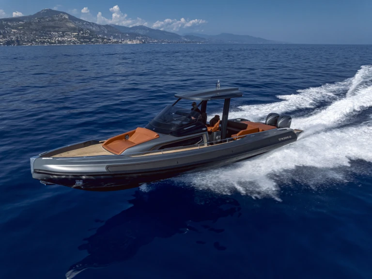 Bateau à moteur à louer à Monaco au meilleur prix