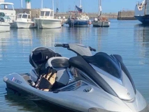 Location Jet ski à L'Île-d'Yeu - Yamaha Fxho