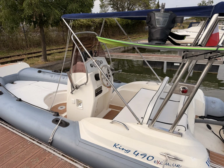 Location bateau Nuova Jolly King 490 à Metz sur Samboat
