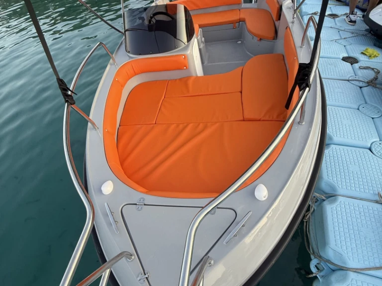 Location bateau Pula pas cher Luka
