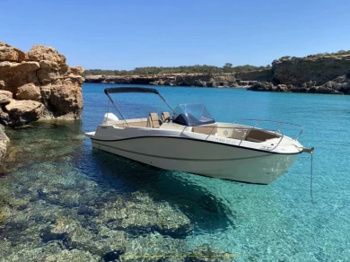 Wynajem Motorówka w Mandelieu-la-Napoule - Quicksilver Activ 755 Open