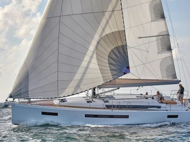 Jeanneau Sun Odyssey 490 mieten Néa Péramos