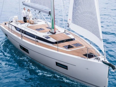 Sailboat for rent Mai Khao at the best price