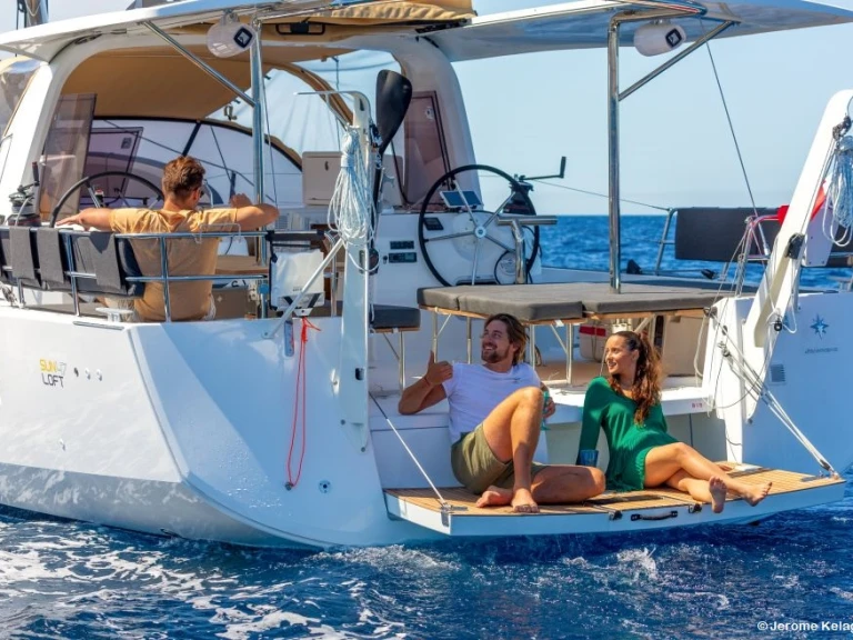 Location bateau Jeanneau Sun Loft 47 à Anse Marcel sur Samboat