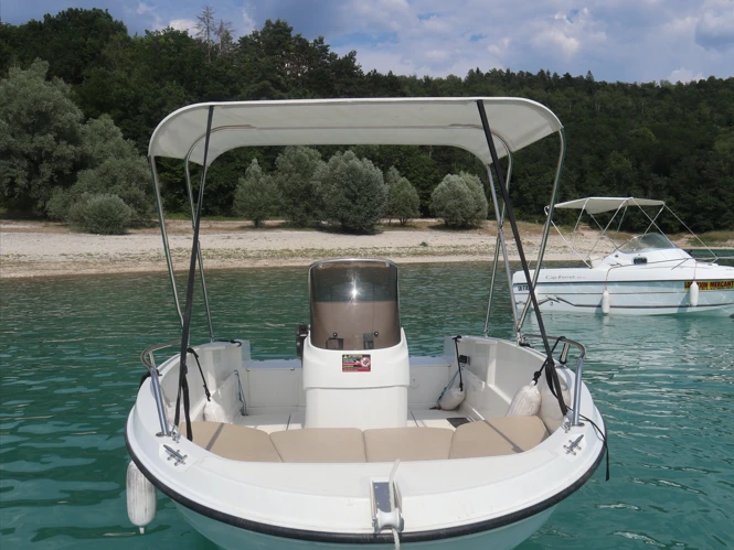 Location bateau Karnic 480 à Maisod sur Samboat
