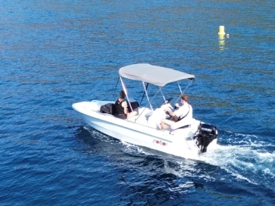 Verhuur Motorboot ROTO met vaarbewijs