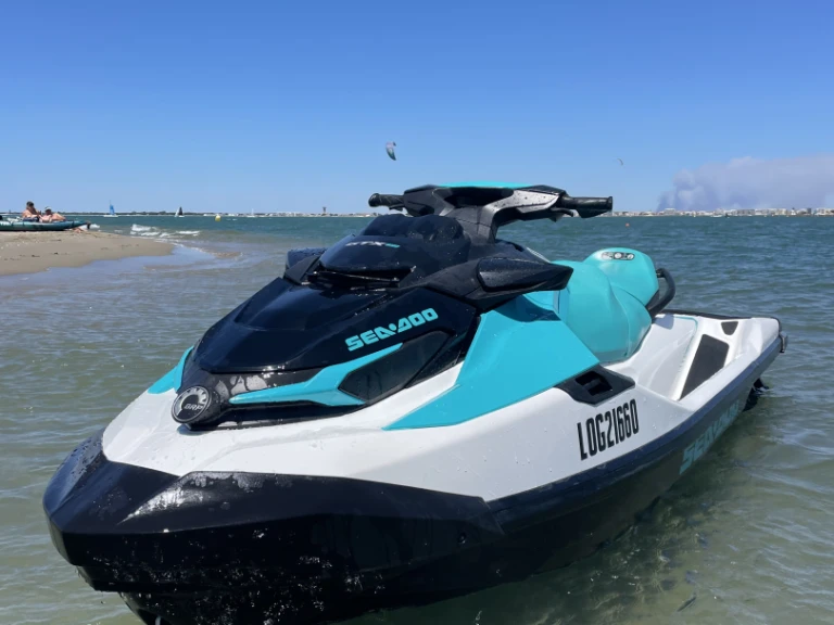 Location bateau Le Grau-du-Roi pas cher GTX 
