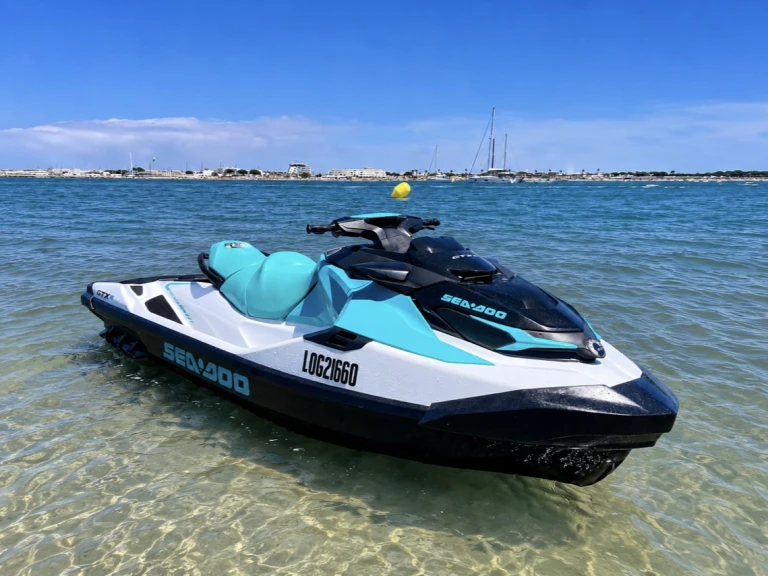 Jet ski à louer à Le Grau-du-Roi au meilleur prix