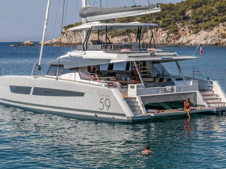 Catamaran à louer à Porto-Vecchio au meilleur prix