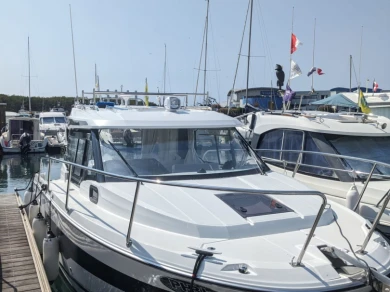 Wynajem Motorówka w Saint-Gilles-Croix-de-Vie - Jeanneau Merry Fisher 795 Series2