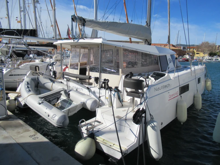Louer Catamaran avec ou sans skipper Nautitech à Port-Saint-Louis-du-Rhône