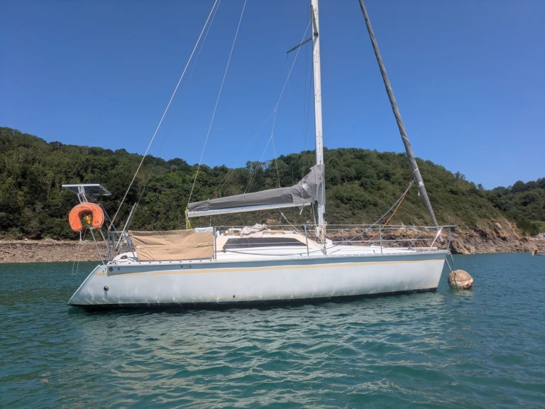 Location bateau Plévenon pas cher Kelt 29 DI