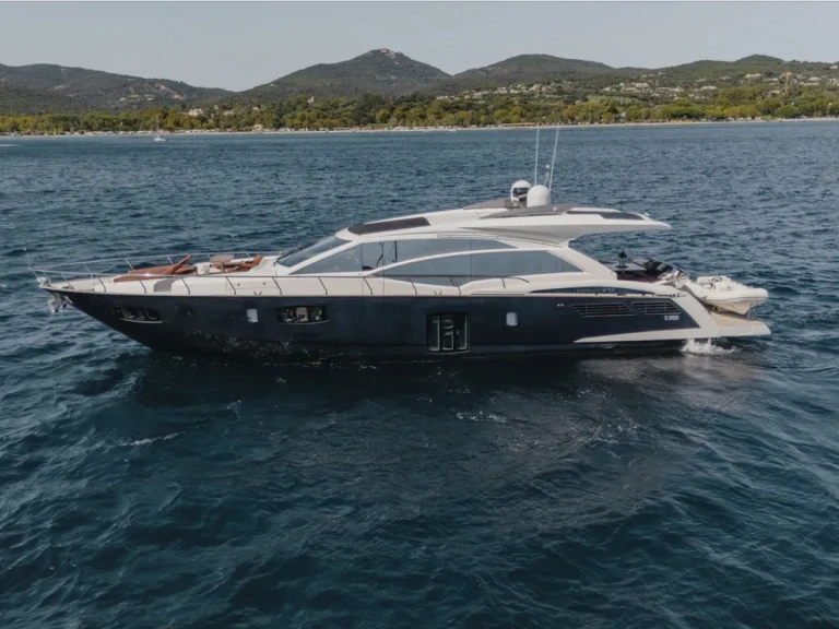 Location à Golfe de Saint-Tropez - Absolute Absolute 70 STY sur SamBoat