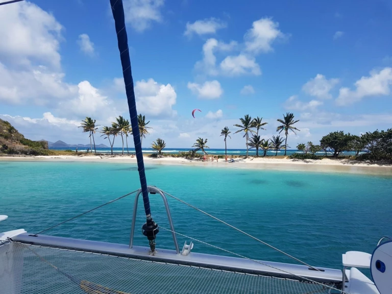 Location à Calliaqua Bay - Fountaine Pajot Tanna 47 sur SamBoat