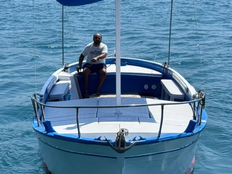 Location Bateau à moteur à Italie - Mileo Gozzo 8.70