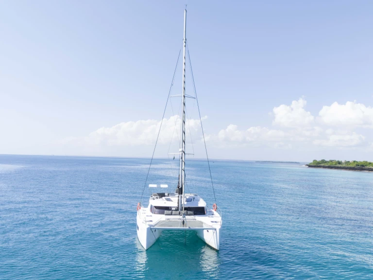 Location bateau Zanzibar pas cher Helia 44 Evolution